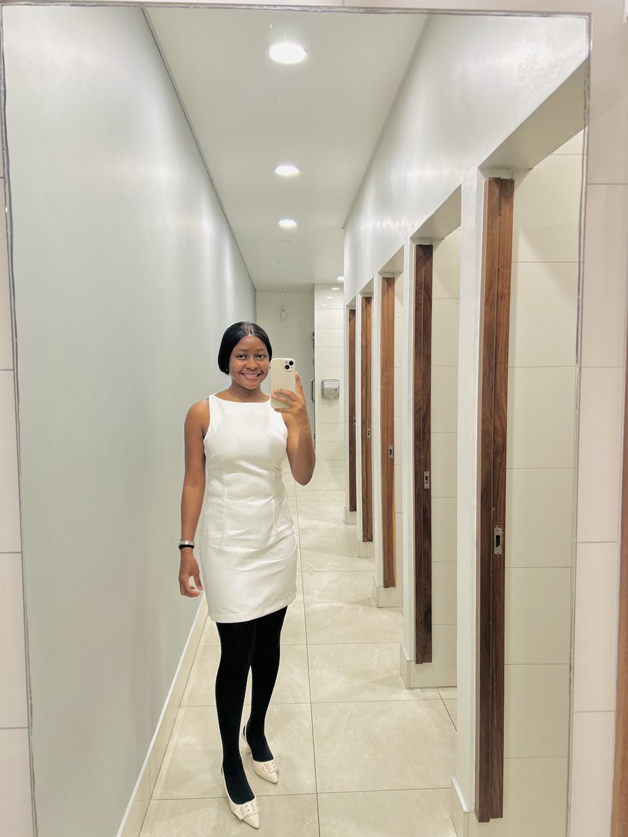 IndongoL's tweet photo. 🌸 https://t.co/GY1c3QcdX8