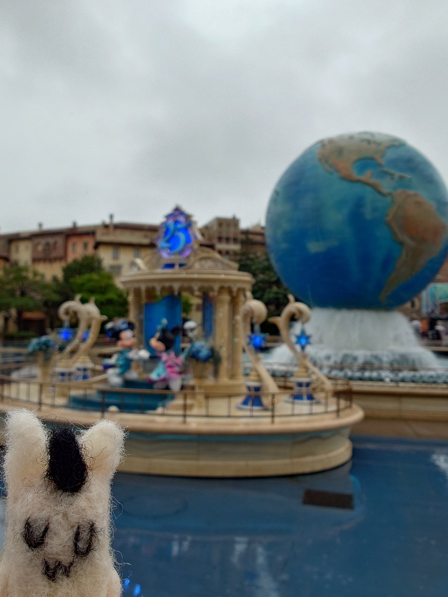 ray_theoillamp's tweet photo. Day 12
最近這幾年都會來個一次，但是是第一次跟燈友一起來😌 https://t.co/8g4NB02nmo