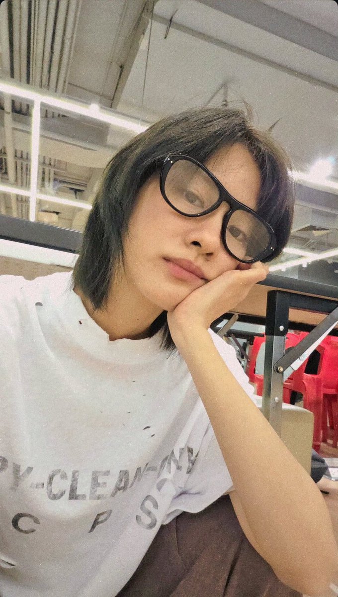 itsicecubee's tweet photo. ค้าบบบบบบตี๋แว่นนนนน https://t.co/raoOXM4vYg