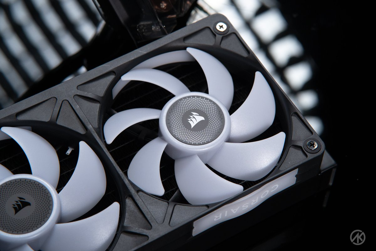AKModTW's tweet photo. @CORSAIR
iCUE LINK TITAN II 360 RX LCD
https://t.co/mzbWCyM9lV
#Corsair
#AKMod https://t.co/ds3Ok5jMU8