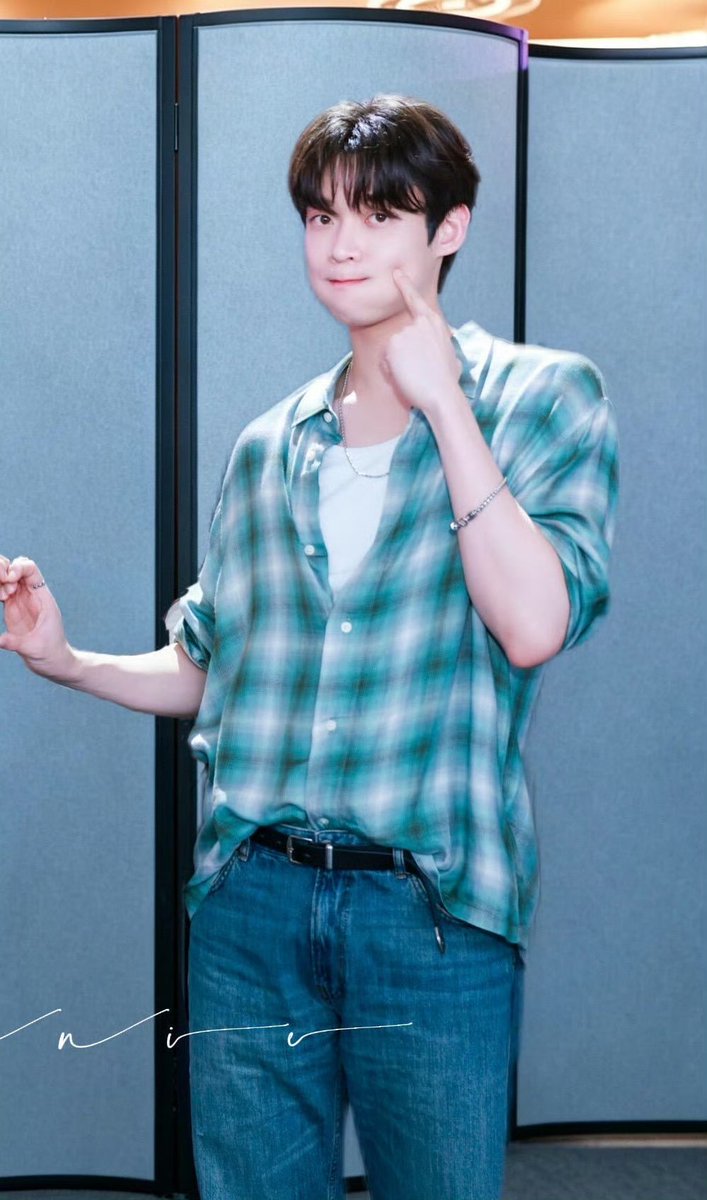 Gabbyglco's tweet photo. My pretty boy, cute boy
 
WE STAND WITH KIM YOON SIK
 
#KIMYOONSIKSHINES
#KIMYOONSIK https://t.co/s4XG7inAdy