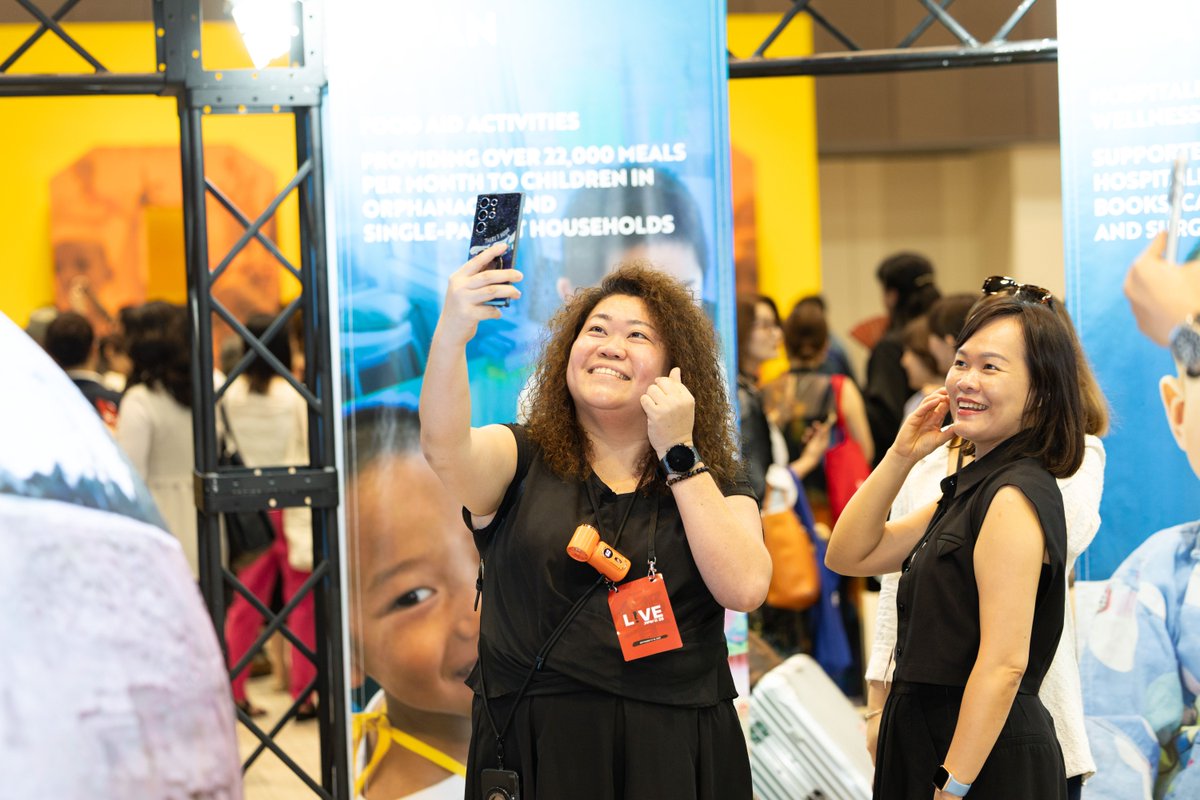 ForceForGood's tweet photo. One of our Force for Good initiatives at L!VE was a walkathon to help kids. For everyone who registered and completed 10,000 steps in a 24-hour period, the Nu Skin Force for Good Foundation is providing a vaccination for a child through a donation to the American Red Cross. ❤️ https://t.co/pteOXEn8nL