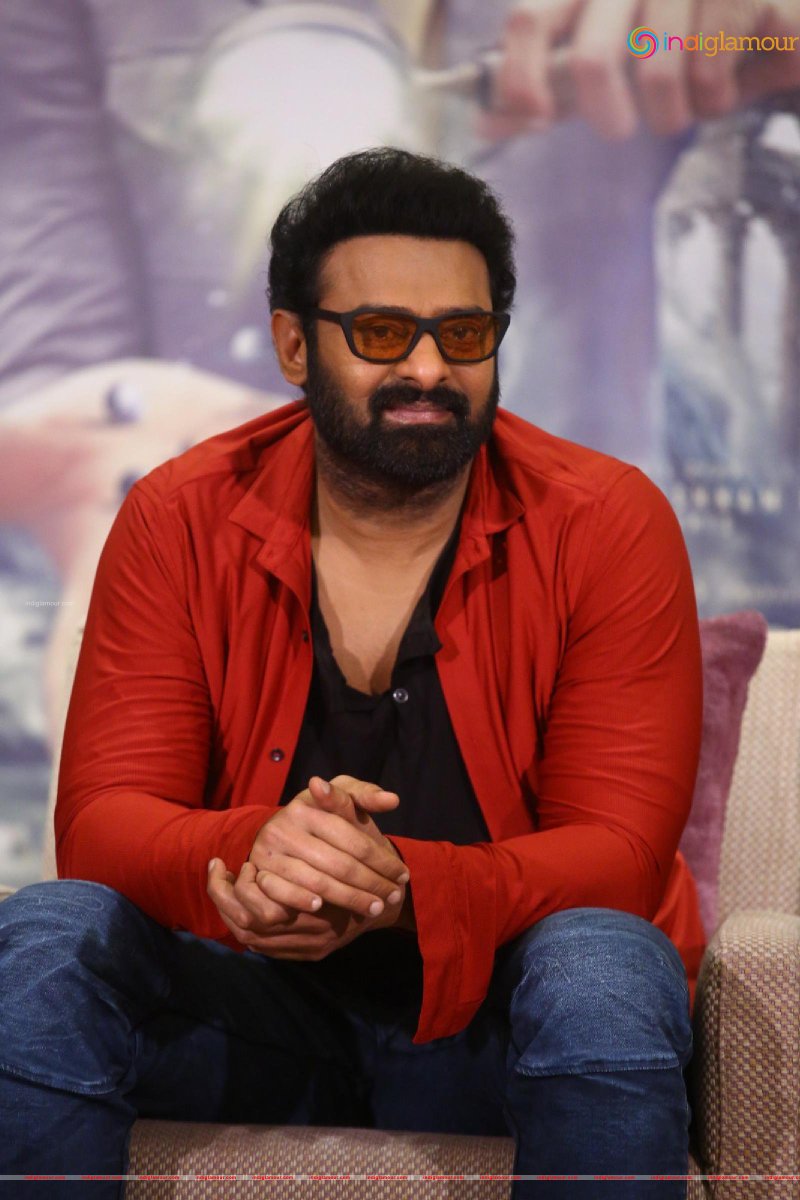 NusratArfah's tweet photo. 'Happy Heart Day' My "SweetHeart" #Prabhas Darling 😘❤
#HappyHeartDay
@PrabhasRaju ❤ https://t.co/ywgDi9chdS