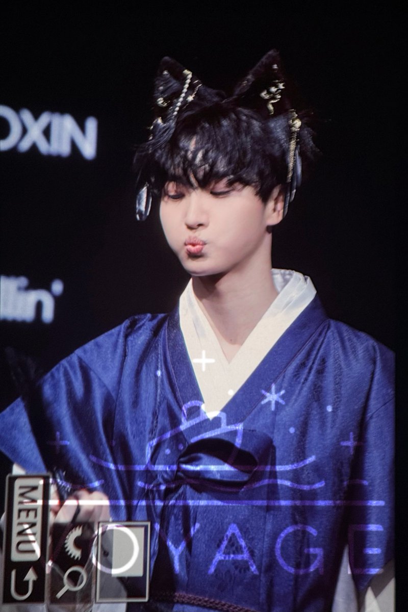 43_vy's tweet photo. 260929

#에이티즈 #ATEEZ #성화 #SEONGHWA https://t.co/TdYhzUNCpJ