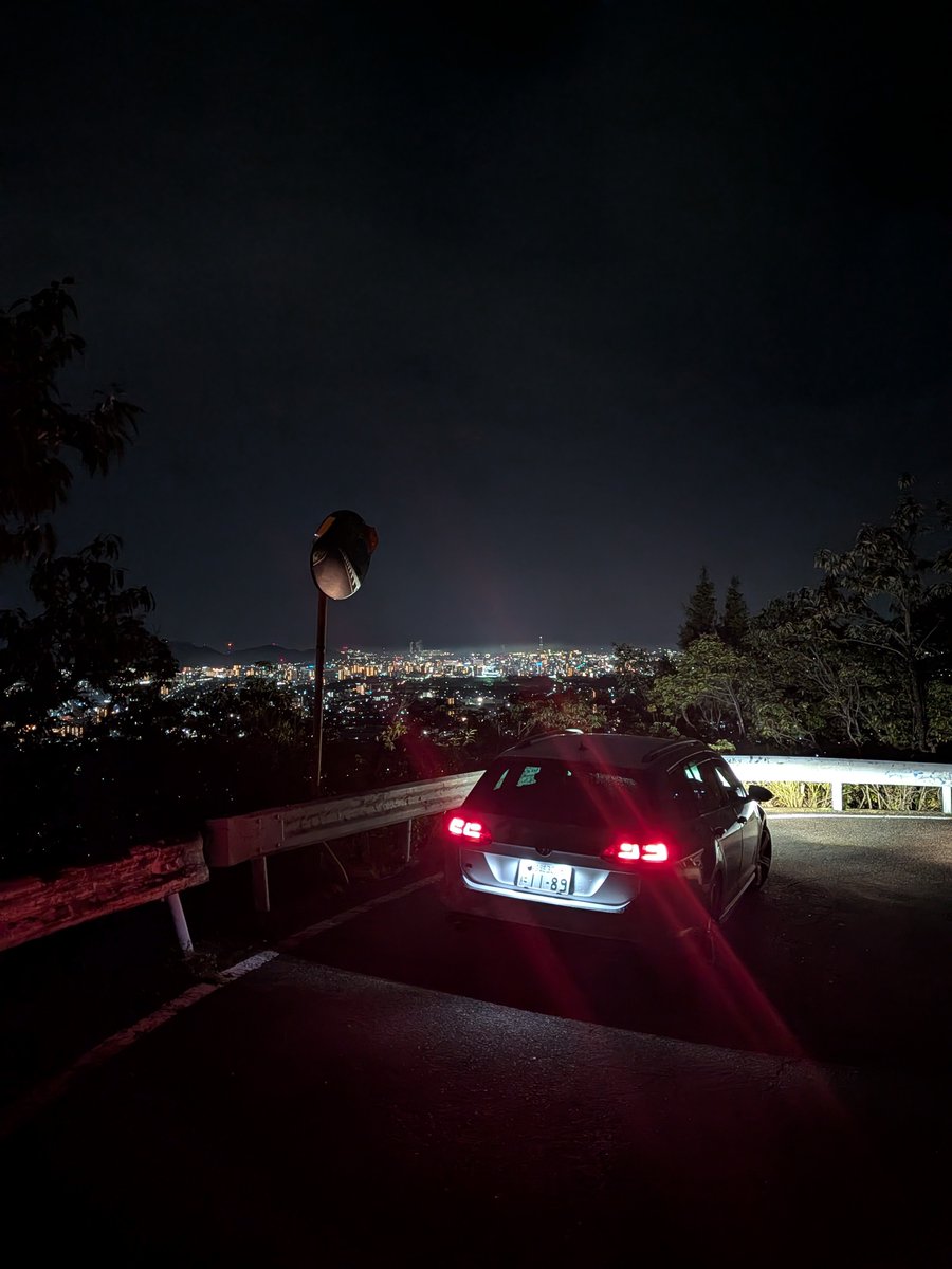 bh5sho_hs's tweet photo. 🌃🚙 https://t.co/CnuoAvB4vc