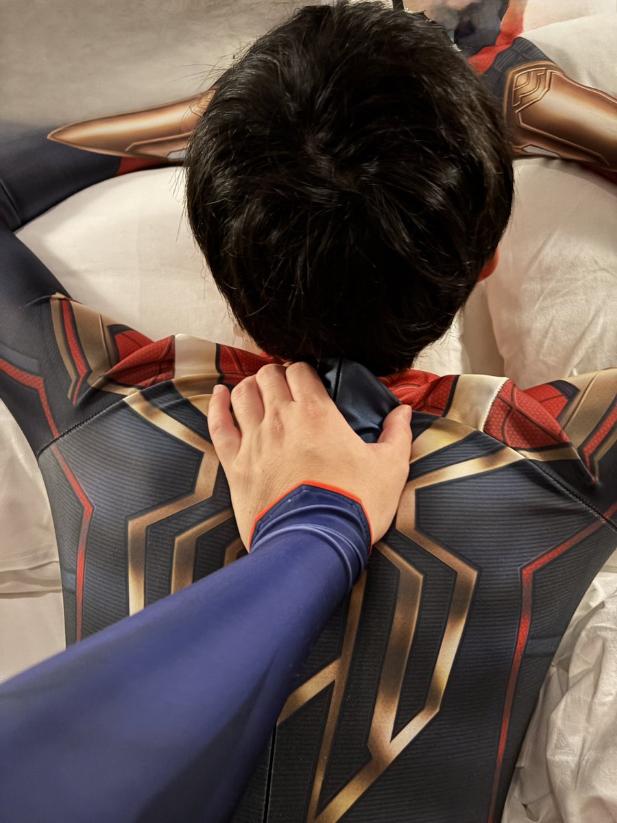 spt3hr0's tweet photo. 秘密のトレーニング……！ https://t.co/6ZautqcscJ