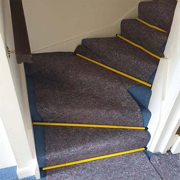 HomeMovingBoxes's tweet photo. 📷📷 Drugget/ Floor protection
https://t.co/VIwfsDqzo2...
Protect carpets and floors
Ideal for removals and house moves
Secure stair druggets with spring-loaded rods
#MovingHouse #Removals #FloorProtection #CarpetProtection #Druggets #StairProtection #HouseMove #RemovalCompanies https://t.co/etHwaanuav