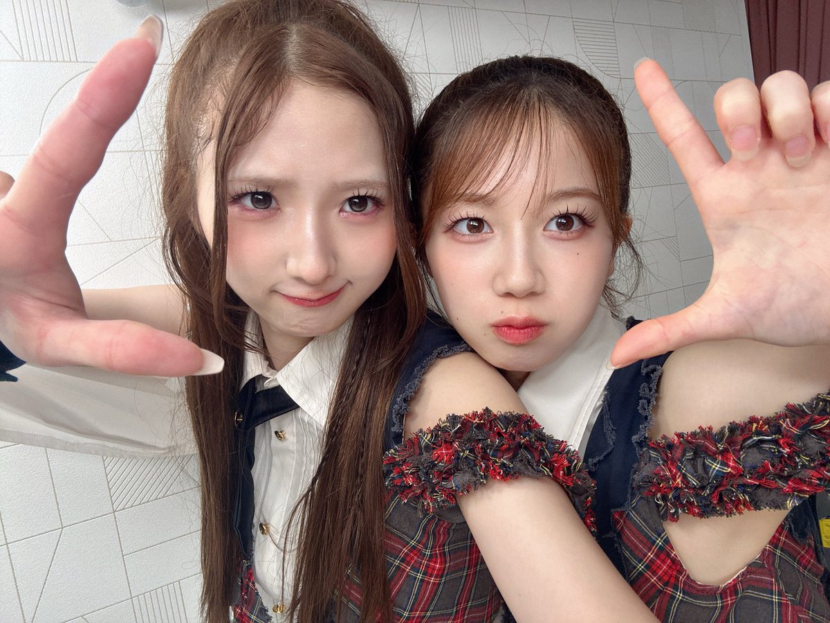 yumemi_sako0205's tweet photo. RESET公演ありがとうございました🤍🩵
急遽出演でしたが温かい声援や
ペンライト振ってくださって嬉しかったです✨感謝✨です✨
劇場公演大好きだーー💖💖💖 https://t.co/YMC2934LN8