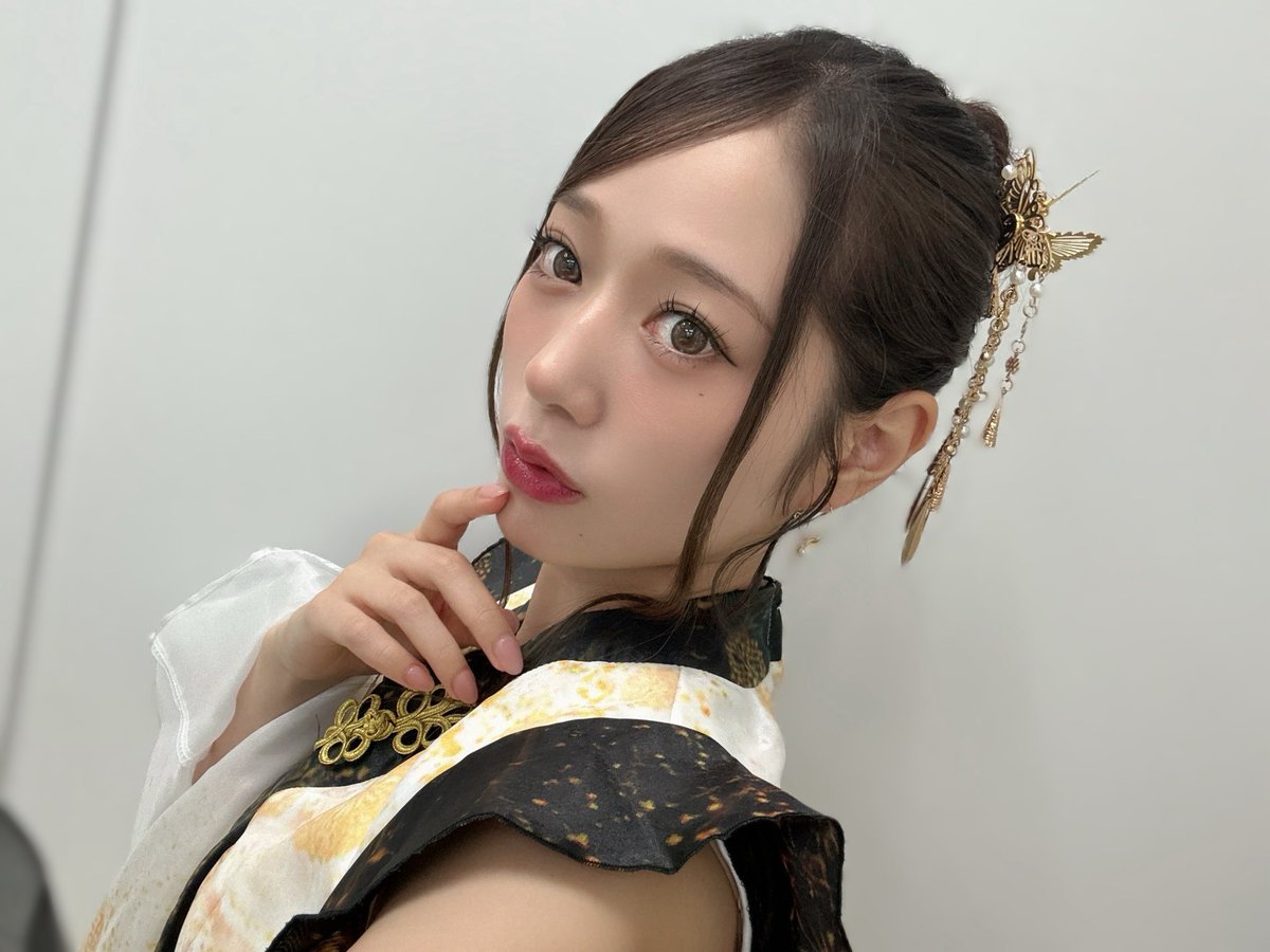 tsubakifac_uf's tweet photo. ** ┈┈┈┈┈┈┈┈┈**
#谷本安美 です💜
11月13日に開催の
#つばきファクトリー 谷本安美
バースデーイベント2026
お申し込みが明日30日の12時までです‼️
お急ぎ下さい‼️
10回目となるバーイベ盛大に祝ってね🎉
** ┈┈┈┈┈┈┈┈┈**
https://t.co/NhXhnujsge https://t.co/ZixcITmpHI
