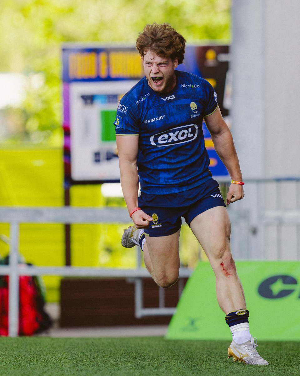 VX3apparel's tweet photo. Sitting pretty. 🔝

2 from 2. Maximum points. Top of the table.

The perfect start continues for @WorcsWarriors 
---
#VX3 | #WorcesterWarriors | #EquippedToConquer https://t.co/ryu1JfYLQt