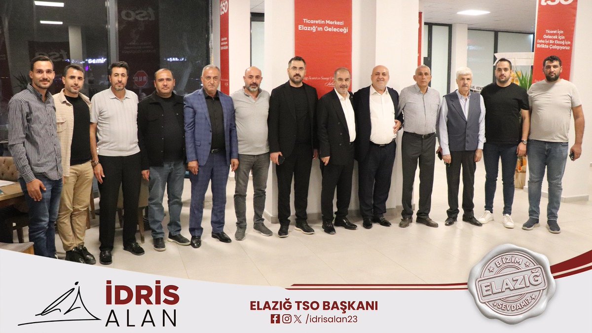 idrisalan_23's tweet photo. 📍 Seçim İrtibat Ofisi

Taşkan Harfiyat firma sahibi Sn. Furkan Taşkan, Enyol İnşaat firma sahibi Sn. Halil Akpınar, Serimak Vinç firma sahibi Sn. Ahmet Akpınar, Elazığ Naz Nakliyat firma sahibi Sn. Zülfikar Bulut ve kıymetli oğlu Prof.Dr. Birol Bulut, Elakent Mühendislik firma sahibi Sn. Adem Akpınar, Er Şimşek Demir firma sahibi Sn. Ahmet Şimşek ve Alp Özler Lojistik Elazığ Şube Müdürü Sn. Nihat Aslan'ı Seçim İrtibat Ofisi'mizde ağırladık. 
Güzel temennileri, destekleri ve nazik ziyaretlerinden dolayı teşekkür ediyorum.