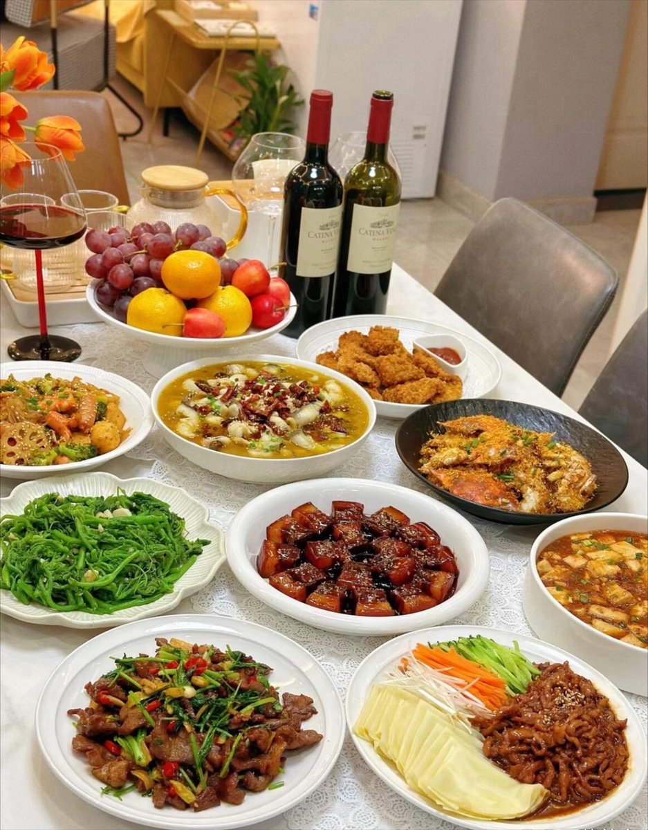 DaphneEddips's tweet photo. Hoy compartí una tarde con mi familia, risas y comida casera que llena el corazón de calor https://t.co/hkmpqTi0hc