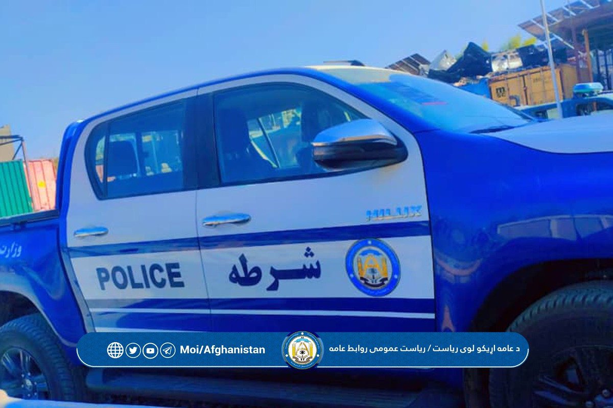 MJalalAf's tweet photo. 🚔 A fresh upgrade for Afghanistan’s police fleet: good reliable vehicles are being rolled out, marking a transition from Ford pickups back to the trusted Toyota Hilux. A practical step toward modernizing mobility &amp; strengthening day-to-day policing across Afghanistan. https://t.co/XXrFpVEl19