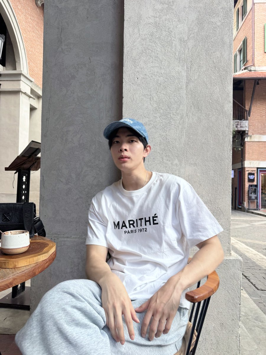 TonsrnOfficial's tweet photo. 2026.09.29 | mytonsrn IG update 

สวัสดีจ่ะสุดหล่อ

🔗 : https://t.co/SCh17y6rRX

—യ🌱 @mytonsrn･. ⋆♡ᵎ
#mytonsrn #ต้นรักของศรัณญ์ https://t.co/WdJG8yVUC1
