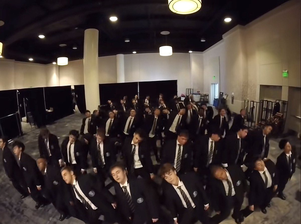 nanakaann's tweet photo. i sweeearr #storm is an absolute masterpiece 

their performance ate at the #vma 
and i believe they should be awarded 

#yunglean and #gener8ion goated!! https://t.co/T5nSgpic5T