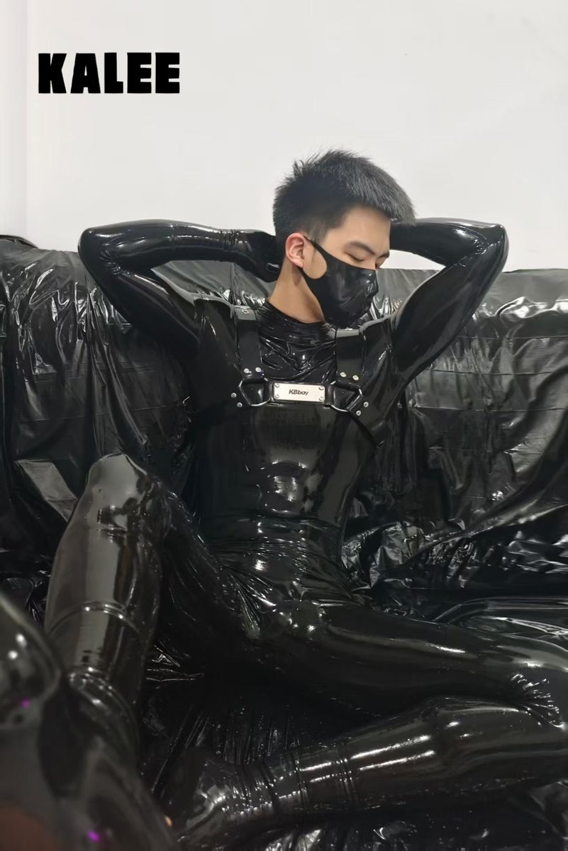 IZELERN1's tweet photo. 过来🫳🏻 https://t.co/UYjvSYQ3Gv