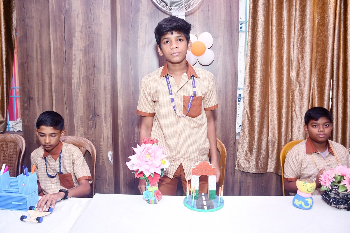 nac_aska1's tweet photo. Kabbad Se Juggad and Kabbad se Kala workshop is organised at Asika Municipality.
#SHS2026
#SwachhataHiSeva2026 
@SwachhBharatGov 
@swachhbharat 
@HUDDeptOdisha 
@MoHUA_India 
@Ganjam_Admin https://t.co/KOzoP0jGC3