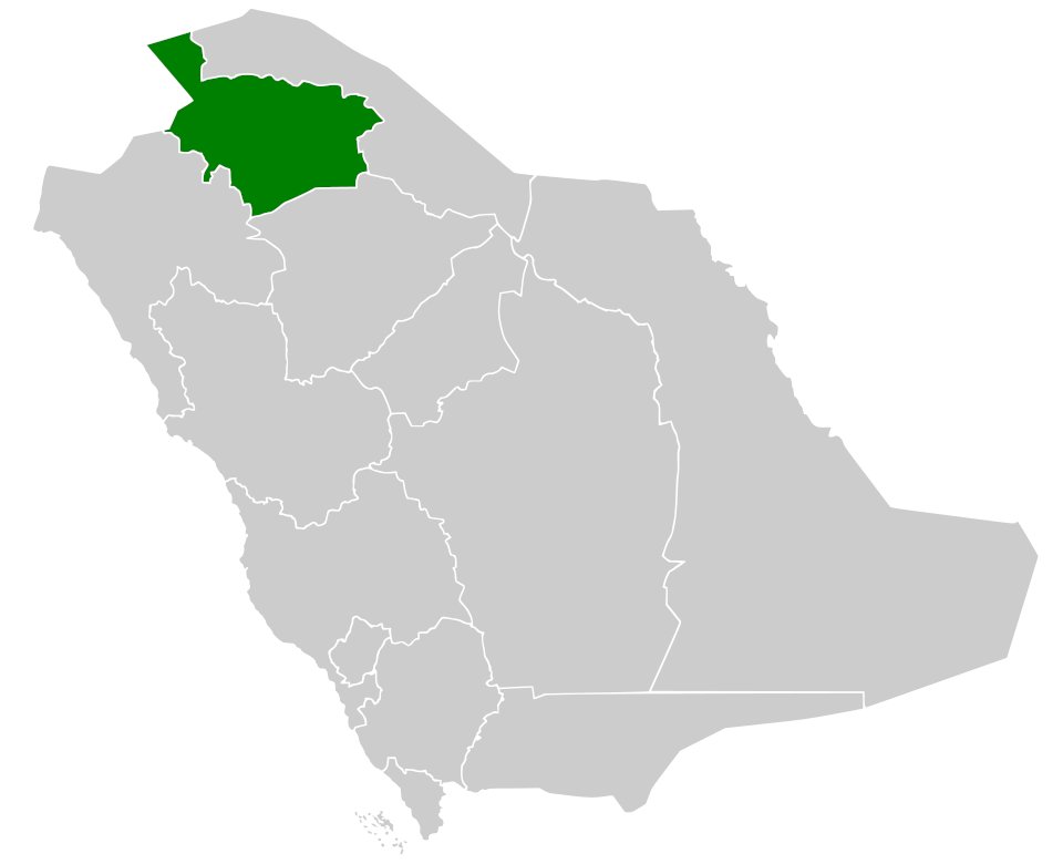 ALMISNID's tweet photo. منطقة #الجوف .. بوابة السعودية الشمالية نحو بلاد الشام.
وتحتضن أقدم أثر بشري مكتشف ..

تقع في شمالي #السعودية، يحدها #الأردن شمالًا، ومنطقة #الحدود_الشمالية شرقًا، ومنطقة #حائل جنوبًا، ومنطقة #تبوك غربًا، وعاصمتها الإدارية #سكاكا.

تبلغ مساحتها نحو 85 كم²، وتضم محافظات:
#القريات، #دومة_الجندل، و #طبرجل.

ولتصور اتساعها؛ فإن مساحة الجوف تعادل مساحة #النمسا الجنوبية.

وتتميز بتنوع جغرافي لافت؛ من #وادي_السرحان والهضاب الشمالية إلى أطراف النفود الكبير، فضلًا عن موقعها الاستراتيجي على الطريق التاريخي بين وسط الجزيرة العربية وبلاد الشام.

وأقدم أثر بشري مكتشف في السعودية بل وفي الجزيرة العربية بشكل عام هو موقع #الشويحطية .. شمال غرب مدينة سكاكا.
