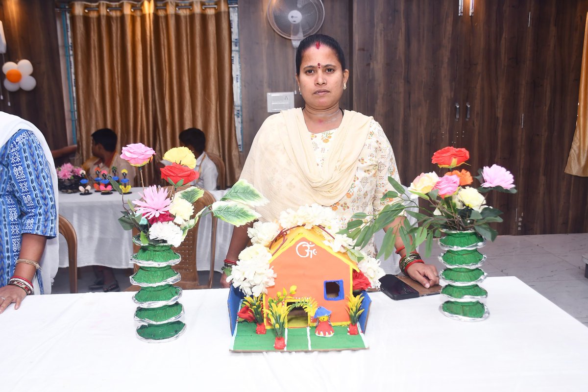 nac_aska1's tweet photo. Kabbad Se Juggad and Kabbad se Kala workshop is organised at Asika Municipality.
#SHS2026
#SwachhataHiSeva2026 
@SwachhBharatGov 
@swachhbharat 
@HUDDeptOdisha 
@MoHUA_India 
@Ganjam_Admin https://t.co/KOzoP0jGC3