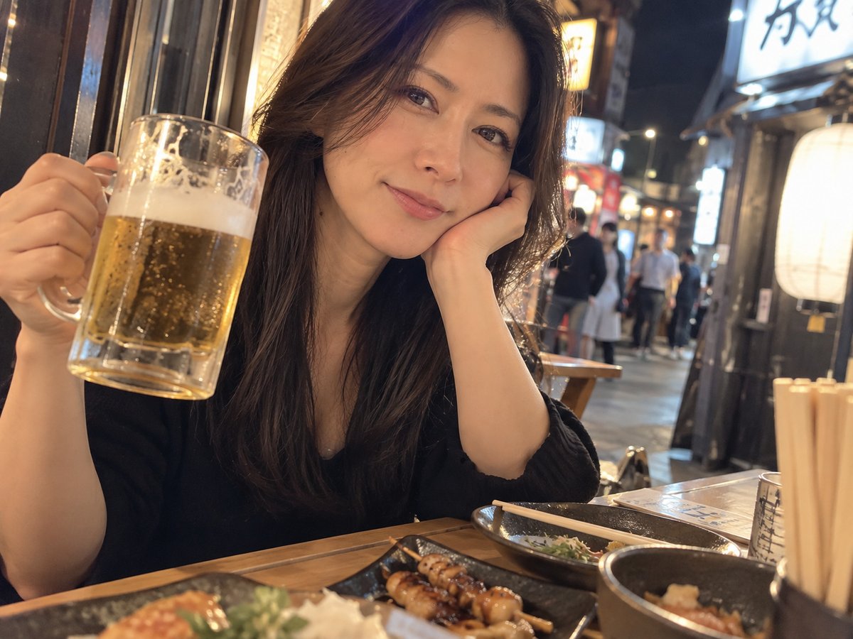 elisveigamorais's tweet photo. 一杯だけのつもりが、ちょっと楽しくなってきました🍺
こういう夜に“もう少し一緒にいたい”って言う35歳、ありですか？☺️ https://t.co/w31HoINpIi