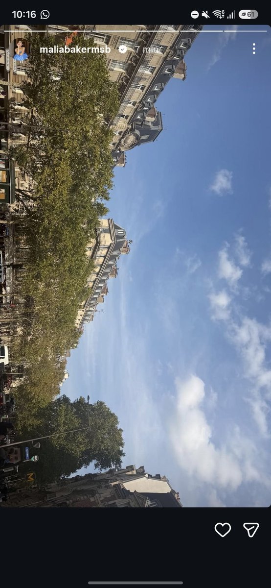 p4liarsx's tweet photo. GENTEKKKKKMKKLKKKKKK ELA REALMENTE FOI PRA PARIS AI TO RINDO https://t.co/NaIo8fd226
