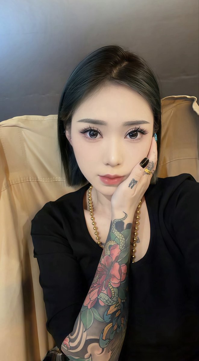 Xxp64v's tweet photo. 欣子我想让你撅着 https://t.co/nKYlgD3CyW
