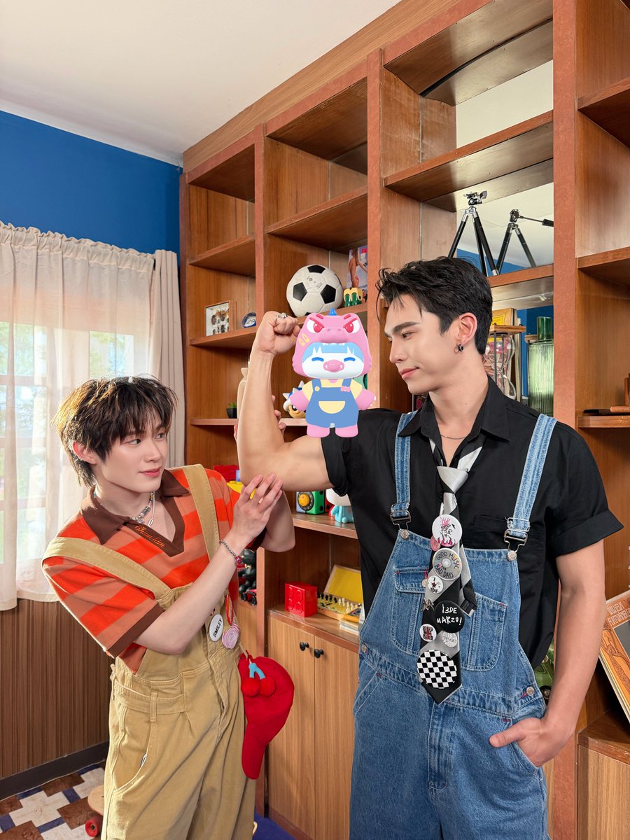 HeartDy_DMD's tweet photo. อเมยิกาโน่คุณแด๊ดขาคั่วก้าม 1 ค่า ☕️💗💪🏻

คุณยายคุณย่าขาดูจิค้า คุณแด๊ดขาแข็งแรงม้ากมากเยยค่า 😲 ดี้ยืนอยู่บนกล้ามคุณแด๊ดขาได้ด้วยน้า คริ ~ ✊🏻💝

ONE KISS OST YOUR THIRD

#จุ๊บทีดิByDICEBLUE https://t.co/KCJEApm0vg