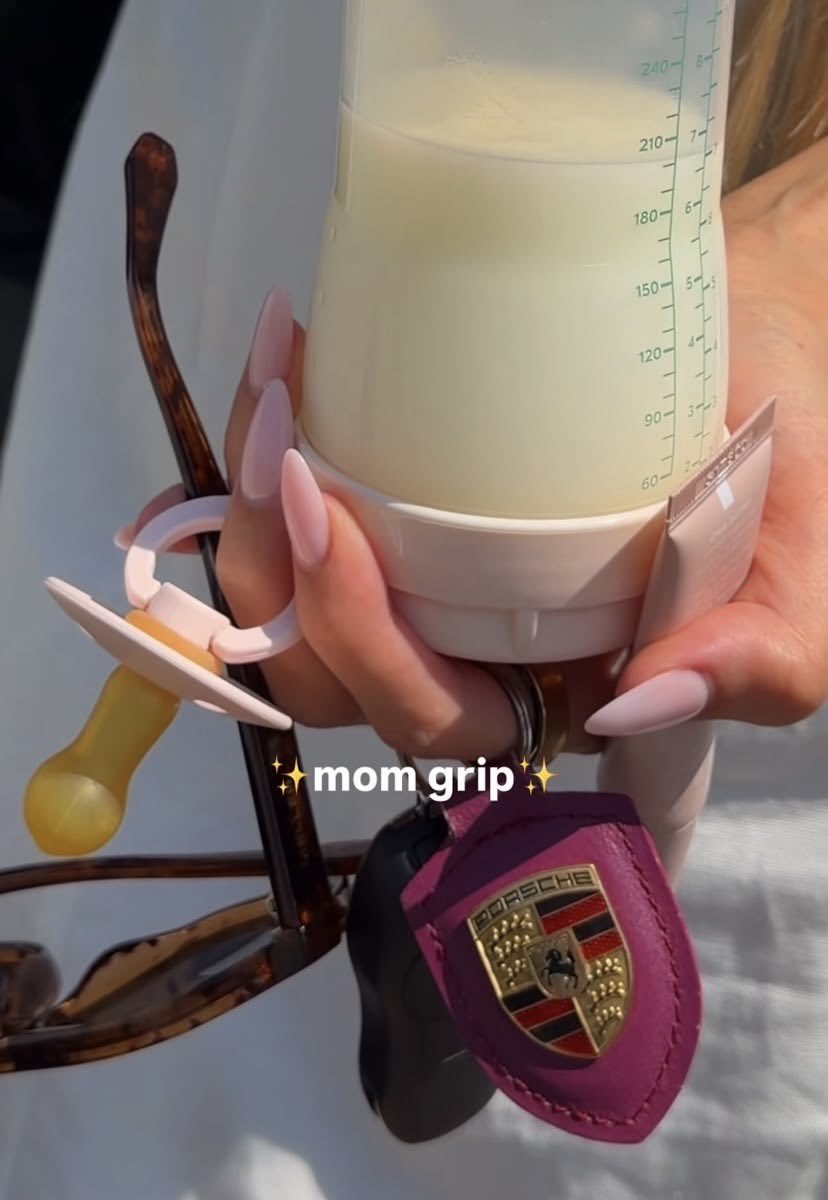 _missbanter's tweet photo. rich mom grips https://t.co/zpterjqnH4
