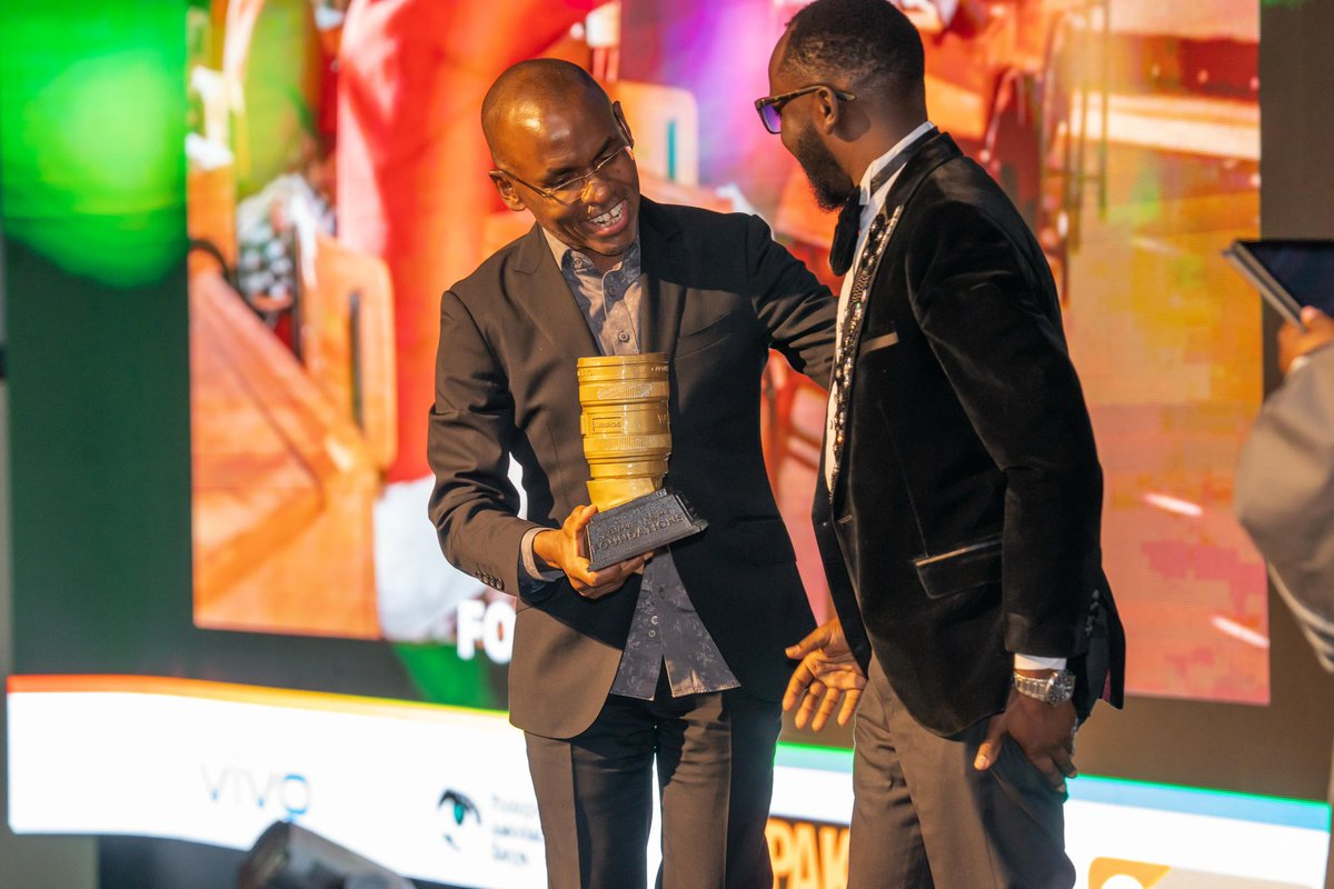 SafaricomPLC's tweet photo. Mathew’s “Built for Dreams” told its own powerful story through a single frame, capturing human dignity in a way that stayed with the judges and earned his photograph the top spot. 

Different perspectives, different journeys, but one thing brought them together, the ability to look beyond the moment and show us the people, hope and possibilities within it. 

#CaptureTheGood #CTGAwards #TransformingLives
