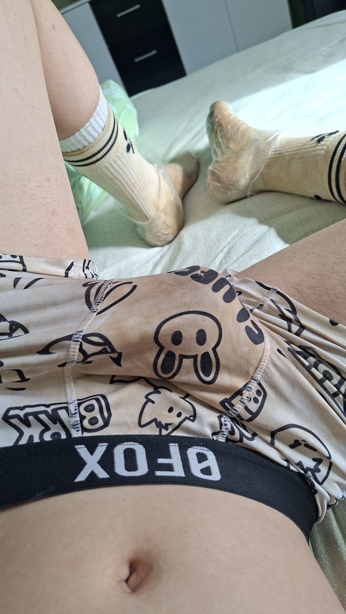 HungFemboySlut's tweet photo. Just woke up bored and horny as fuck~
Please come in my DMs and dom me, be nasty, be creepy, be depraved as much as you want~ :3
I want to ne a good filthy girl and obey~ <3 https://t.co/DZtnSk5cNV