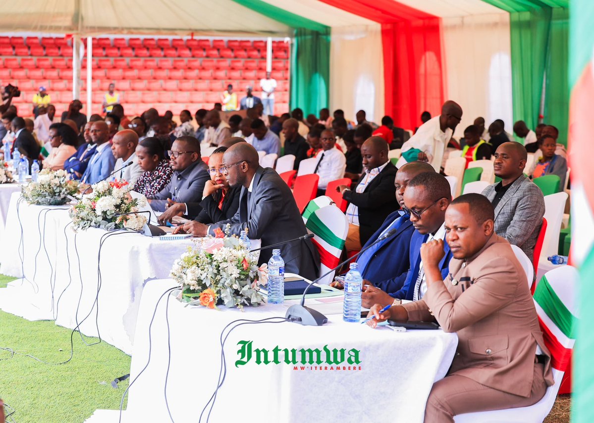 CNC_BURUNDI's tweet photo. La Présidente du CNC  a participé à l'émission publique des porte paroles des institutions  tenue à Butanyerera le mardi 29 septembre  2026: Une interaction riche avec les journalistes et la population sur des questions d'intérêt commun. https://t.co/5DUhkfeiLv
