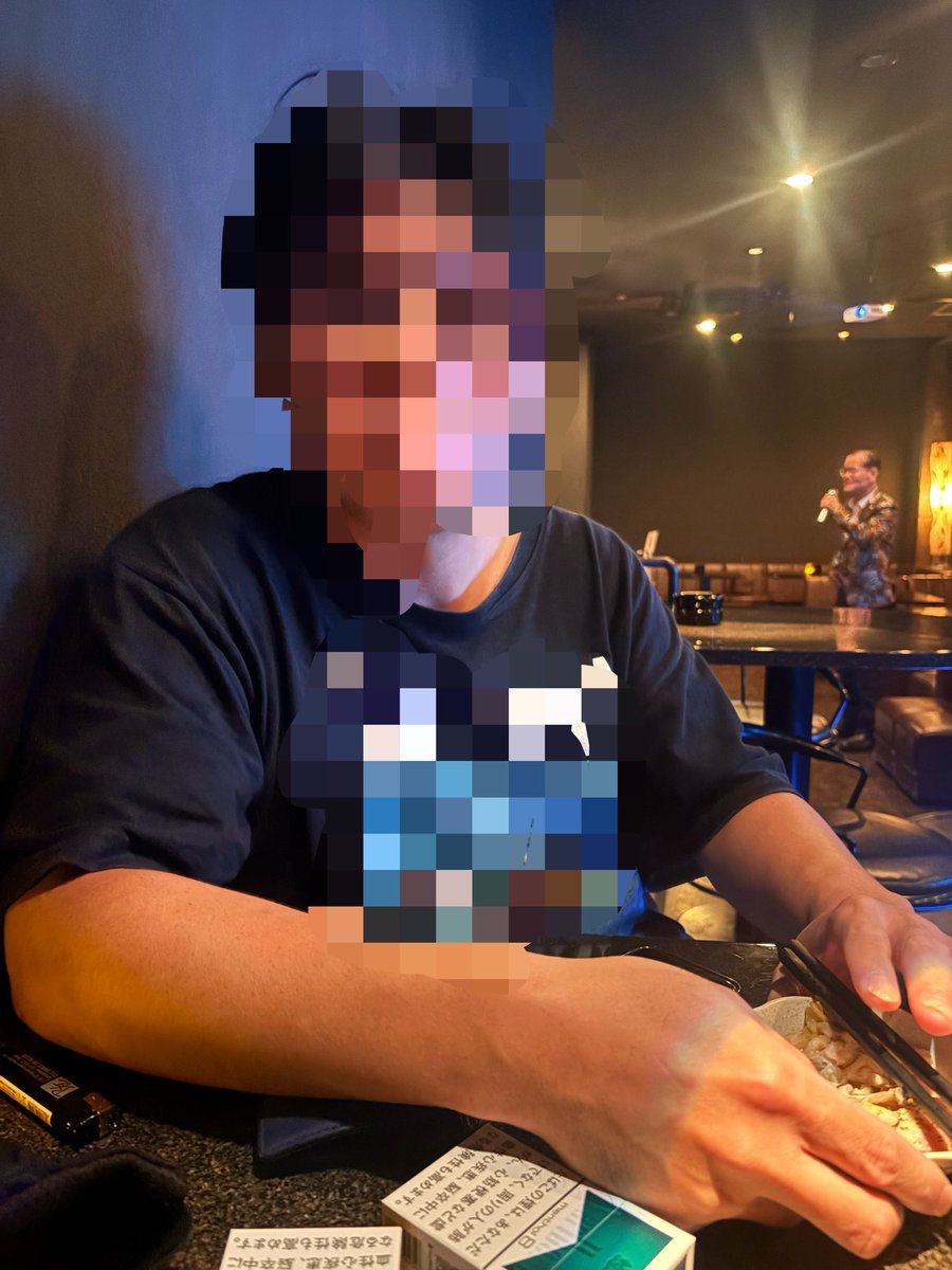 Drumskysky's tweet photo. 俺はめちゃくちゃ優しいので、スナックで知り合った友達が悩んでるので平日でもスナックに来てあげます。
本当はギャルがいいんですけど、39歳独身男性です。
39歳独身男性が悩むな。
ギャルが悩んでください。
でも、ギャルは悩みが無いところがいいんだよなぁ

ちつを https://t.co/Kl5cllFAVU