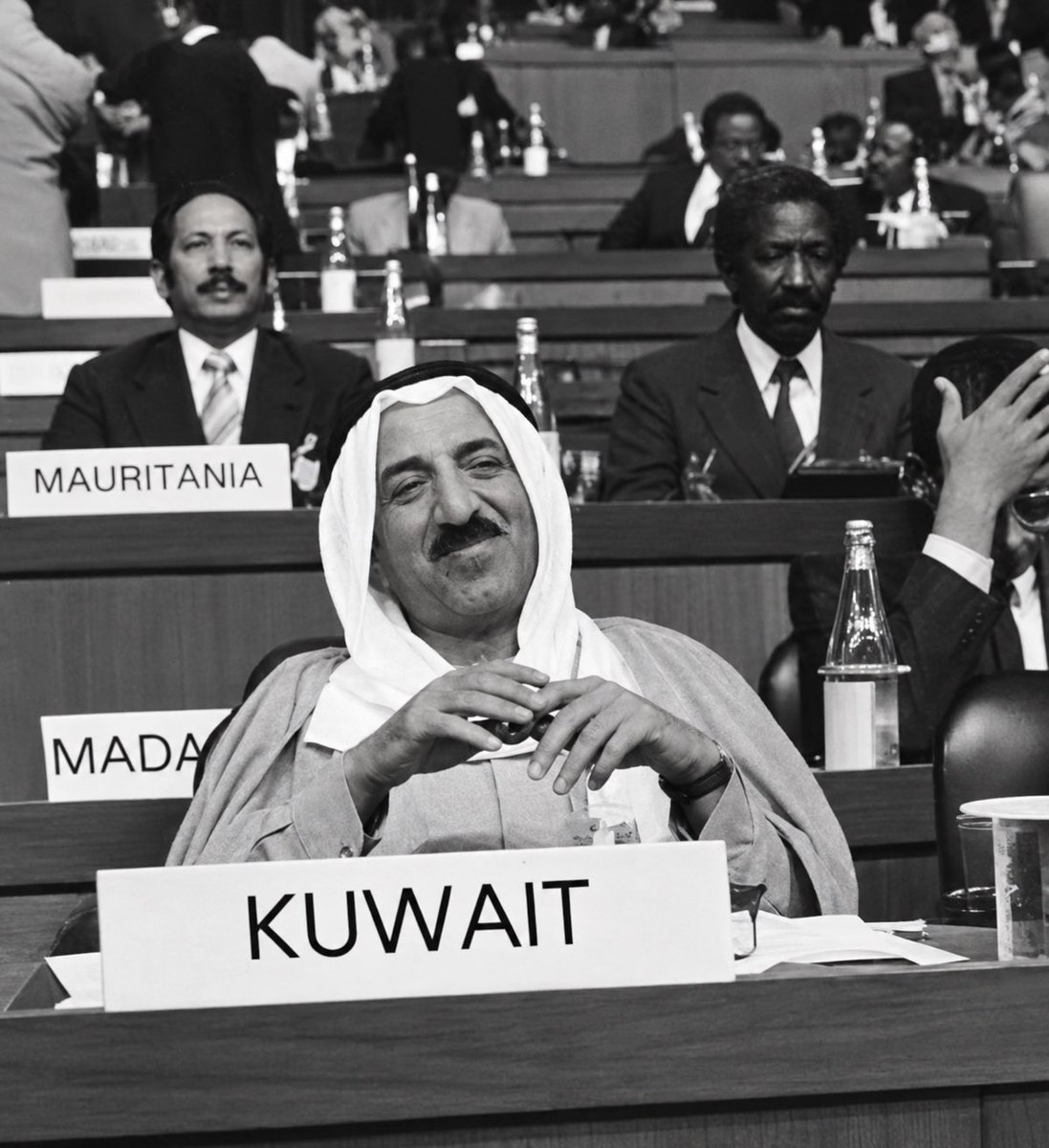 fatouumm97's tweet photo. تخطيت كل شي الا وفاة بابا صباح الله يرحمممه😔 نقطة ضعفي لمن اشوف اي شي يخصصصه على طول تغورق عيوني يامال الجنة الباردده https://t.co/cR9jNa6Ycd