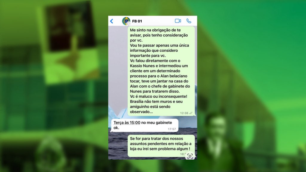 lazarorosa25's tweet photo. 🚨 "PRECISA SER TUDO SIGILOSO. NESSA ÉPOCA DE ELEIÇÃO É FODA”: Mais uma BOMBA envolvendo o “cristão” Flávio Bolsonaro.

Orgia com “meninas”, Rolex de R$ 300 mil, presentes de luxo, contas pagas com dinheiro sujo… O PlatôBR acaba de publicar uma reportagem EXPLOSIVA sobre os podres de Flávio Bolsonaro.

Tudo isso aparece em registros reunidos por alguém que já esteve muito próximo de Flávio.

Flávio Bolsonaro terá que inventar muitas mentiras para esse novo escândalo.

FLÁVIO INIMIGO DOS CATÓLICOS  
CATÓLICOS NÃO SERÃO CALADOS 
APARECIDA MERECE RESPEITO 
RESPEITEM NOSSA FÉ