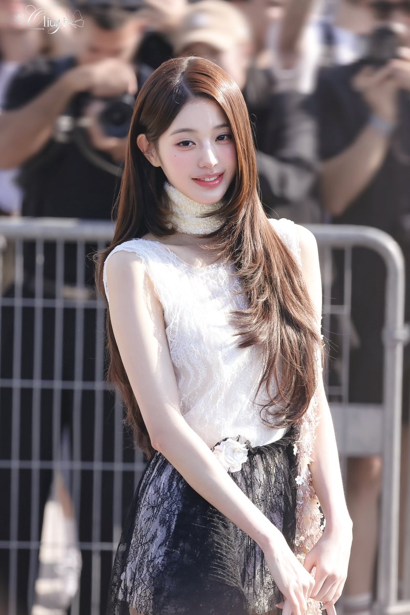 Oliuyi_0831's tweet photo. 260929💕

 #아이브 #IVE #장원영 #JANGWONYOUNG #원영 #WONYOUNG #ウォニョン
#WonyoungxDiorSS27
#DiorSS27 @Dior https://t.co/NvSYyWrUAo
