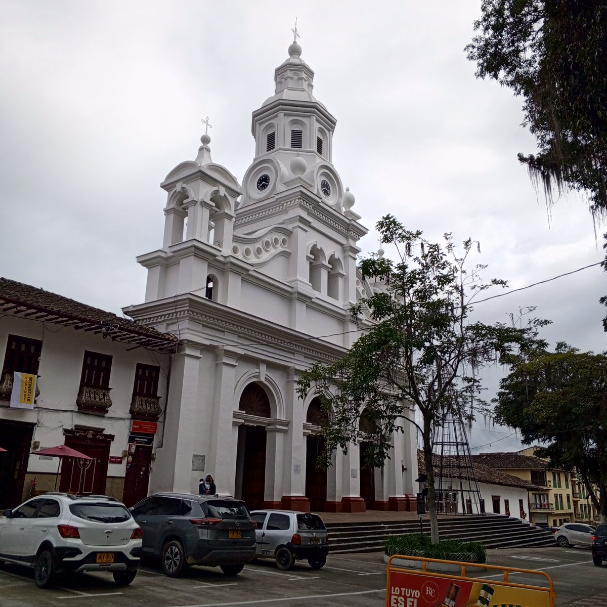 TamayoMk97527's tweet photo. #Cada Que Se Puede Salimos Al Paseo; Recorrer Zonas Donde Hayan #MenosPeajes
Y a Veces hablamos De Alguna Cosa Y Ponemos #Fotos De Otra Parte:
Fuimos A #Manizales Por Armero Líbano Murillo Y Hablamos De Los Arroyos De B/quilla Y de La Dra @elsanoguerabaq https://t.co/HGFGuuTTwn