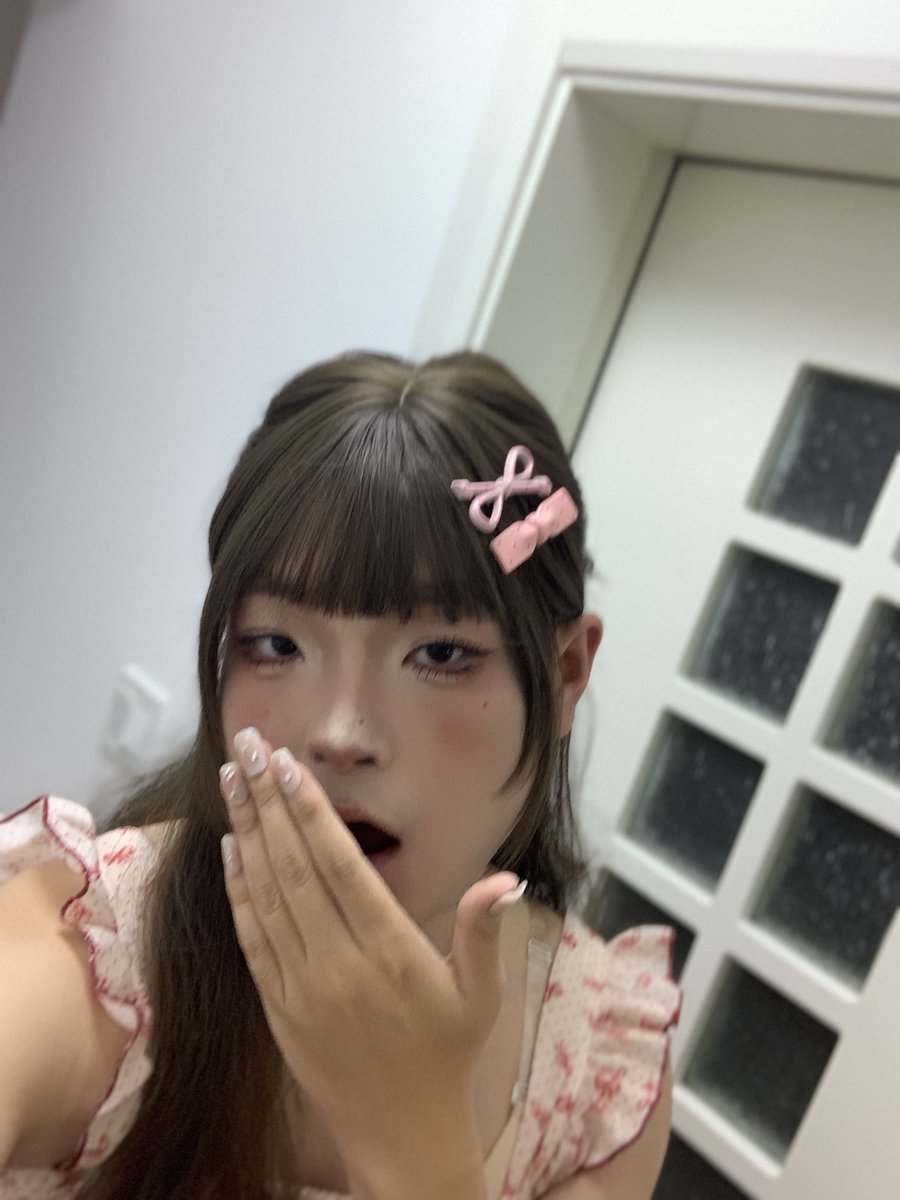 jackjackyzjub's tweet photo. 我趣窝芥末漂酿  #男生穿搭 #cd 
球球了zn别私信了，不要凿我aaa🥺 https://t.co/ABhibaWYbT