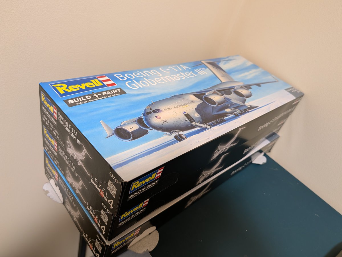 mini_weapons's tweet photo. 届いたYO
 ＃144スケモ　＃C17 https://t.co/Y8R4OoOctC