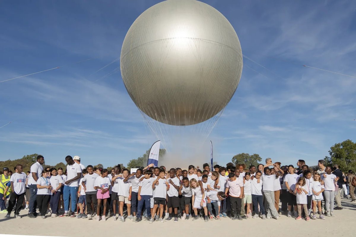 cijmmedgames's tweet photo. Fête du Sport: A nationwide movement to get the French active
https://t.co/Sf8xiqmdip
@EquipeFRA 
#CIJM #ICMG #medgames #SeaUnitesUsAll #playtrue #francehnoc #france #noc https://t.co/1l00sQhGMI