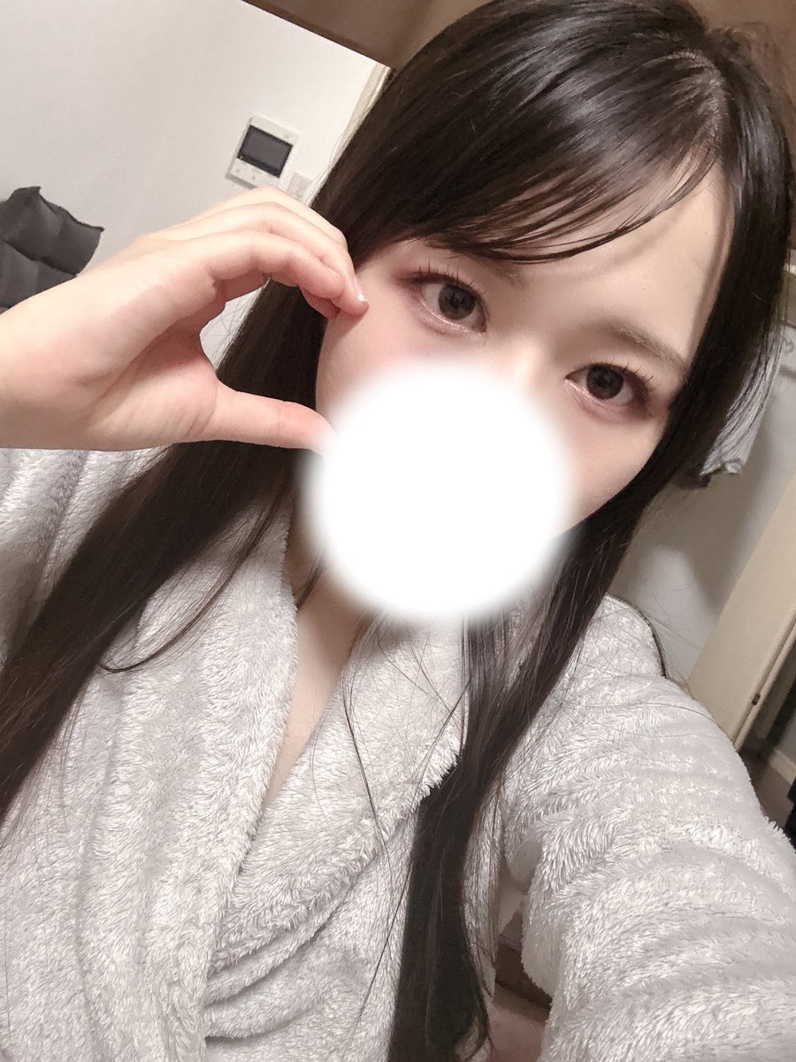 asuna_gotandaa's tweet photo. まってるよ〜😚🤍

久々にストレッチしたら
血流良くなってはっぴー🫶🫶

毎日しようかなと思ってます💭
ちゃんと継続させます(´・ω・｀) https://t.co/DGNYjB2dbU