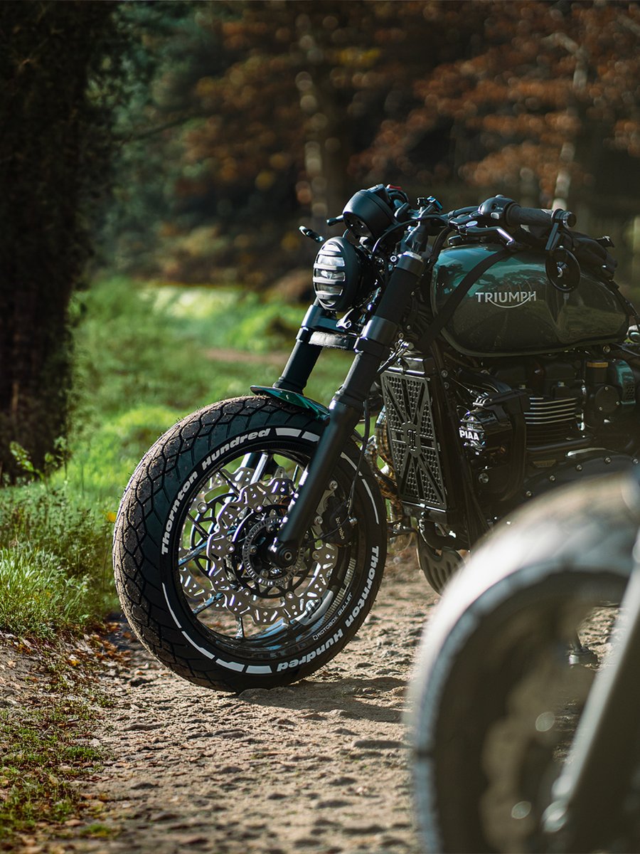 thorntonhundred's tweet photo. The Thornton Hundred Alps Edition, 2 of only 10 ever built, remains one of the most iconic motorcycle series we've ever created. Designed with one purpose in mind: the ultimate Alpine road trip. https://t.co/EzCrY2ljgH
