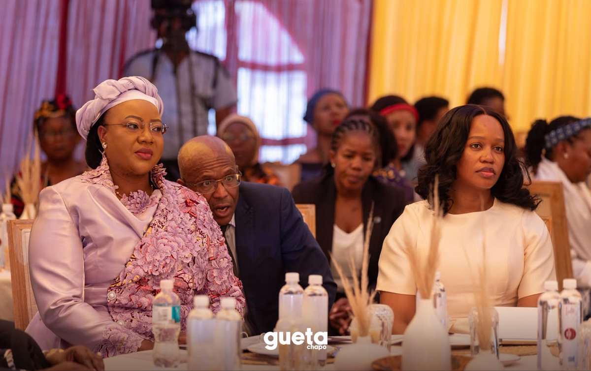Guetachapo's tweet photo. Em Gaborone, ao lado da minha irmã, Primeira-Dama da República de Botswana, Kaone Tumalano Boko, participámos num almoço de angariação de fundos destinado a apoiar mulheres vítimas de violência.

#ProtecçãoDasMulheres #JuntosSomosMaisFortes https://t.co/4io2GroP7t