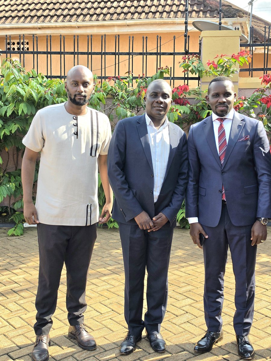 DavidLRubongoya's tweet photo. Hon. Muwanga Kivumbi is safely home. After eight long months of unjustified detention without trial. Thank you all for your prayers and solidarity. WE SHALL OVERCOME! https://t.co/bnC16WWkbD