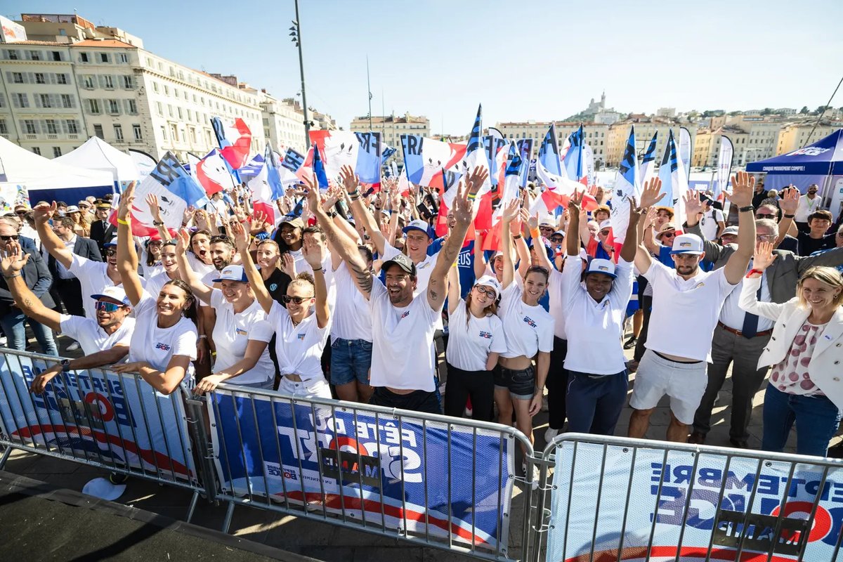 cijmmedgames's tweet photo. Fête du Sport: A nationwide movement to get the French active
https://t.co/Sf8xiqmdip
@EquipeFRA 
#CIJM #ICMG #medgames #SeaUnitesUsAll #playtrue #francehnoc #france #noc https://t.co/1l00sQhGMI