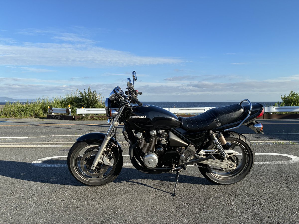 KAWASAkibiku250's tweet photo. 単車転がすたびに、おじさんによく
話しかけられる笑　嬉しいけどね。
純正っぽさは残していじる予定 https://t.co/SPTrMqen6T