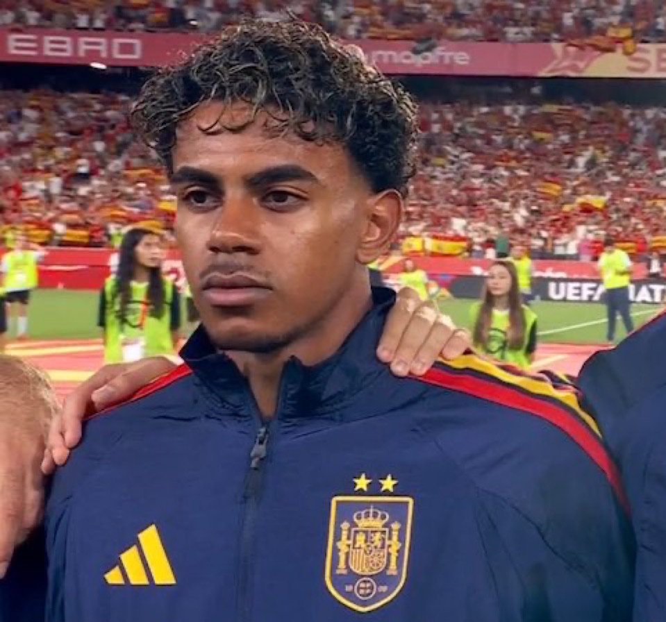 mal1ght's tweet photo. @realmadrid @Brahim 🇪🇸 Lamine Yamal is the best player in the world https://t.co/nyh3TzAtiu