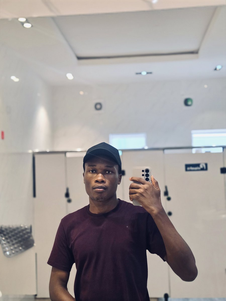 juran_00's tweet photo. SWAGUU! 🥶 https://t.co/sXcNTqiC8D