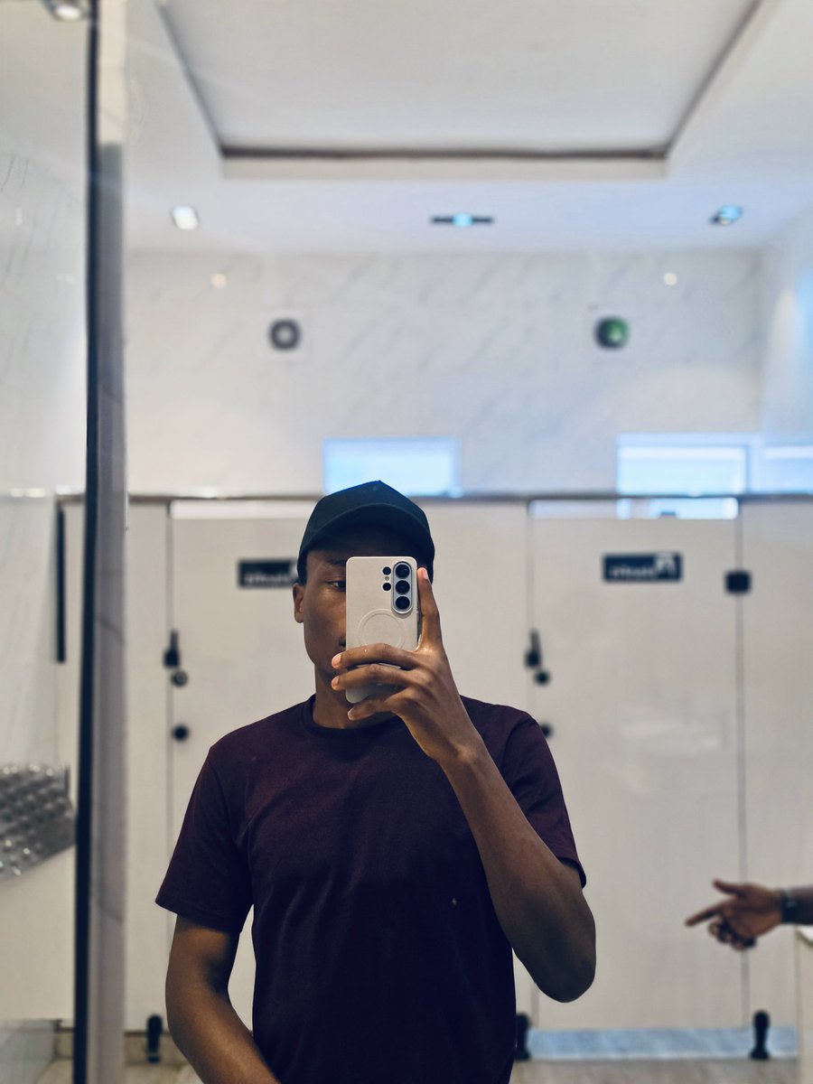 juran_00's tweet photo. SWAGUU! 🥶 https://t.co/sXcNTqiC8D