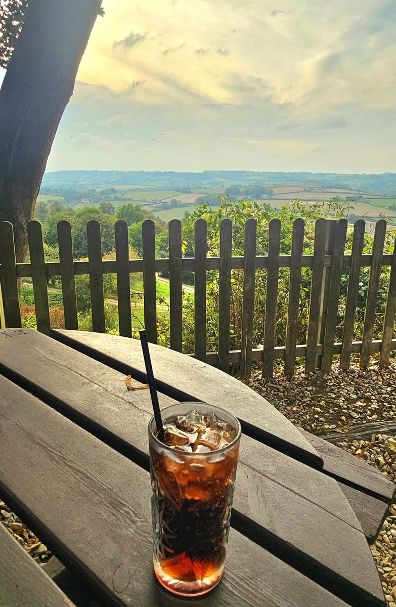 BexBookaholic's tweet photo. Went for a mental health walk. Ended up in the pub. Oops. https://t.co/Iij1nsdQSa