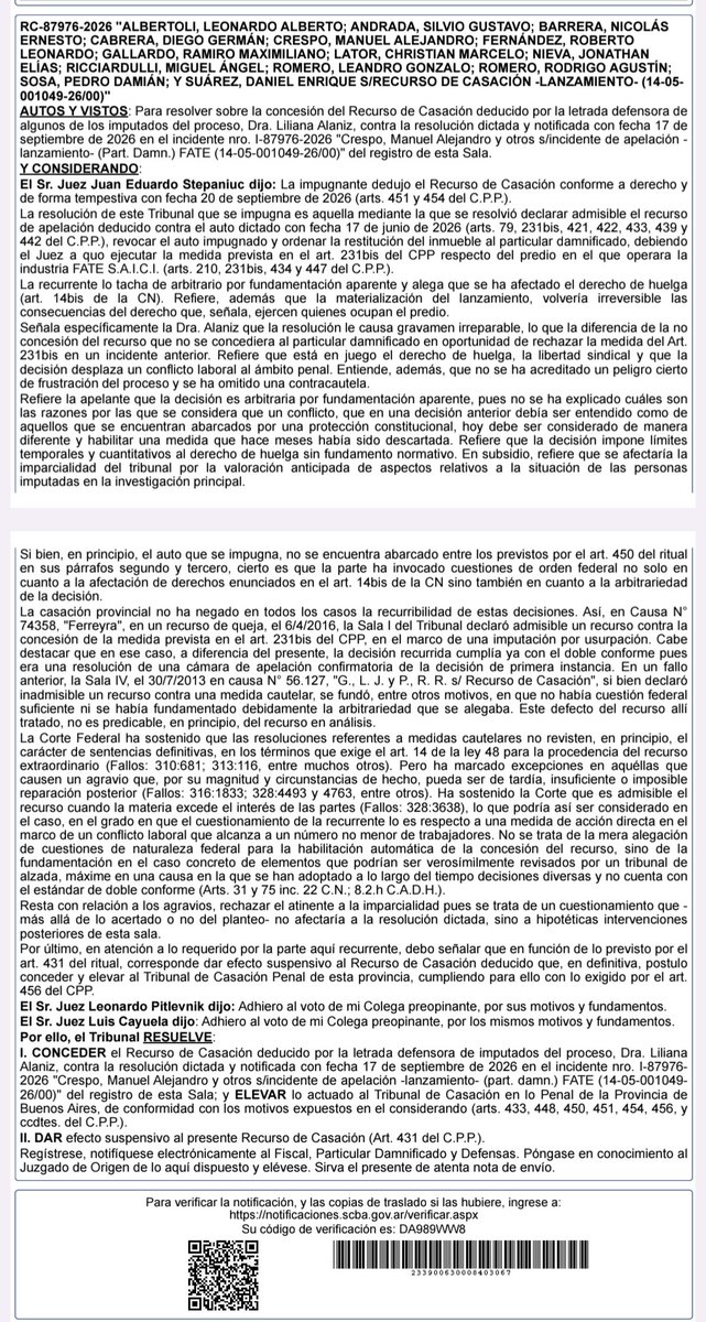 RayuAlaniz's tweet photo. FATE No se cierra!

La sala II de la Cámara de Garantías concedió el recurso de Casación con efecto suspensivo. Ello significa que desalojo ordenado hace unos dias no podrá realizarse.

A no bajar los brazos que a esta lucha la ganan los trabajadores. https://t.co/jW78uWlCi9